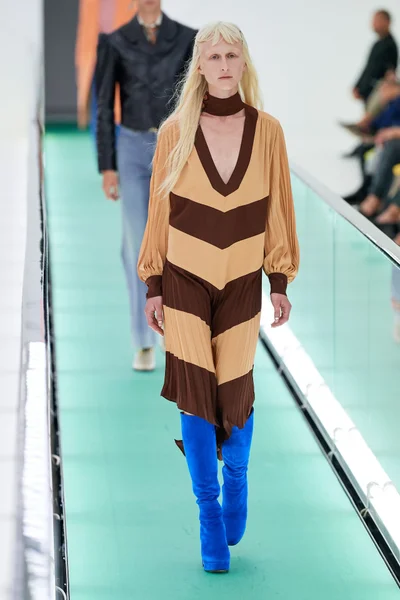 Look 87
